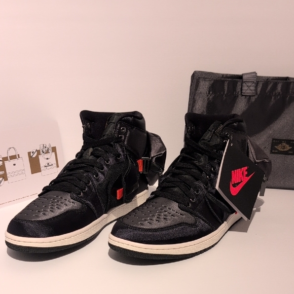 Air Jordan 1 Utility High Stash Black On Black - Picture 5 of 16